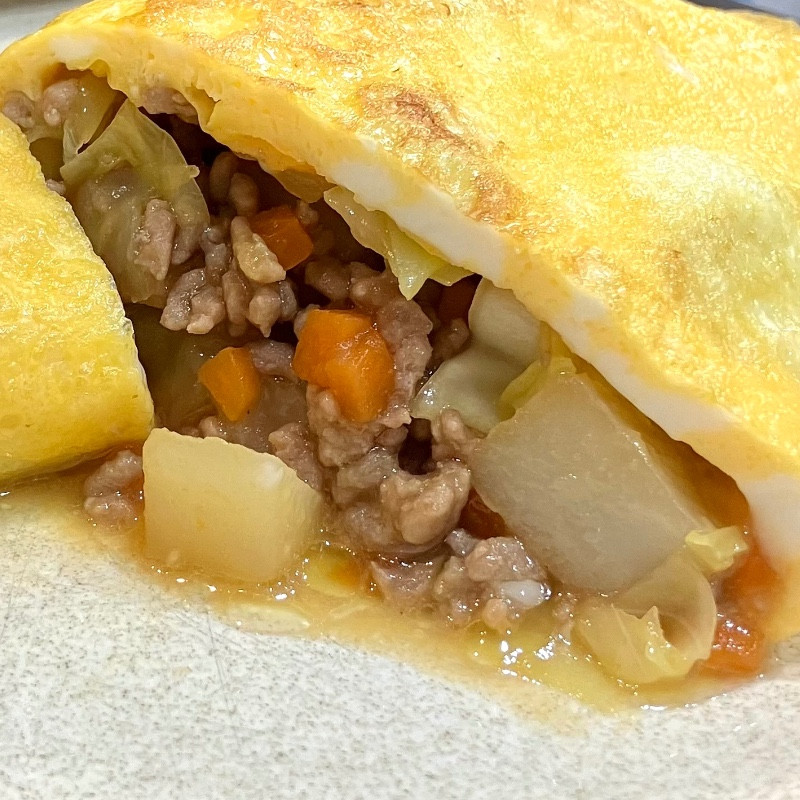 じゃがいもと挽肉の甘辛オムレツのレシピ画像