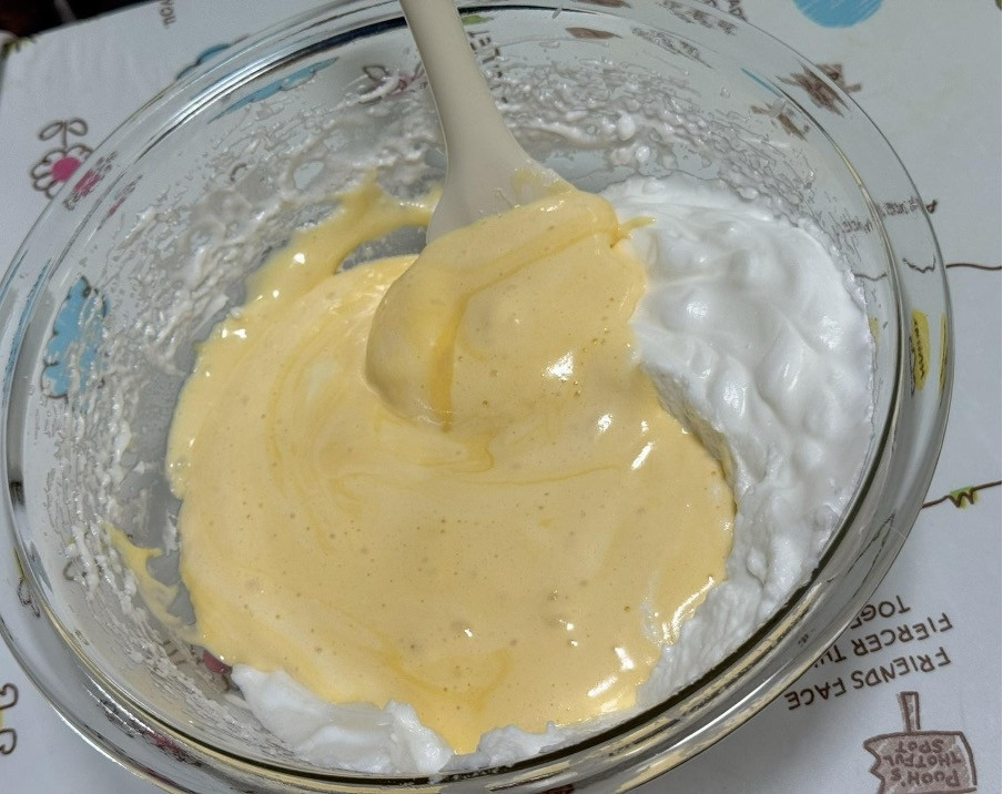 チョコチップカップシフォンケーキの作り方ステップ7