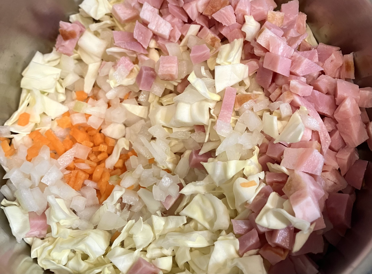 野菜嫌いの子供も大好き！ベーコンと野菜のスープの作り方ステップ1