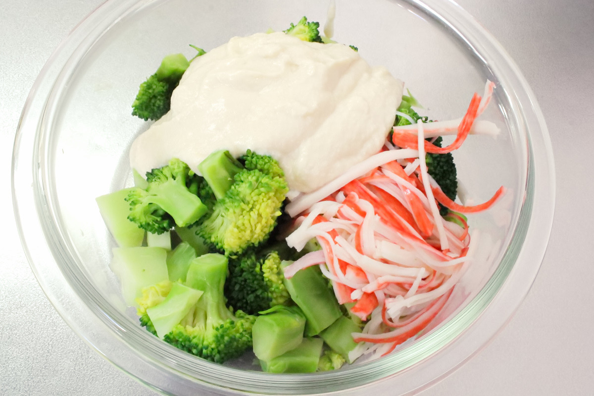 ブロッコリーとカニカマの豆腐マヨサラダの作り方ステップ6