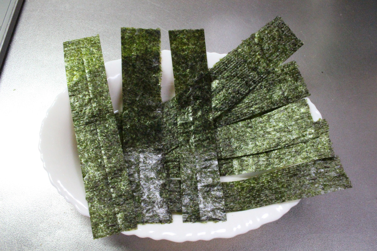塩昆布アボカドの軍艦の作り方ステップ1