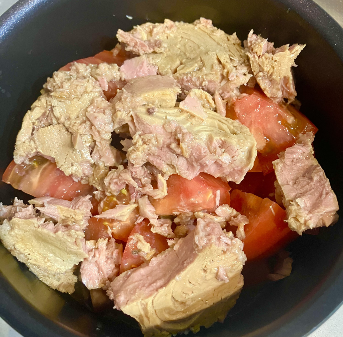 簡単！美味しい！トマトとツナのパスタの作り方ステップ4