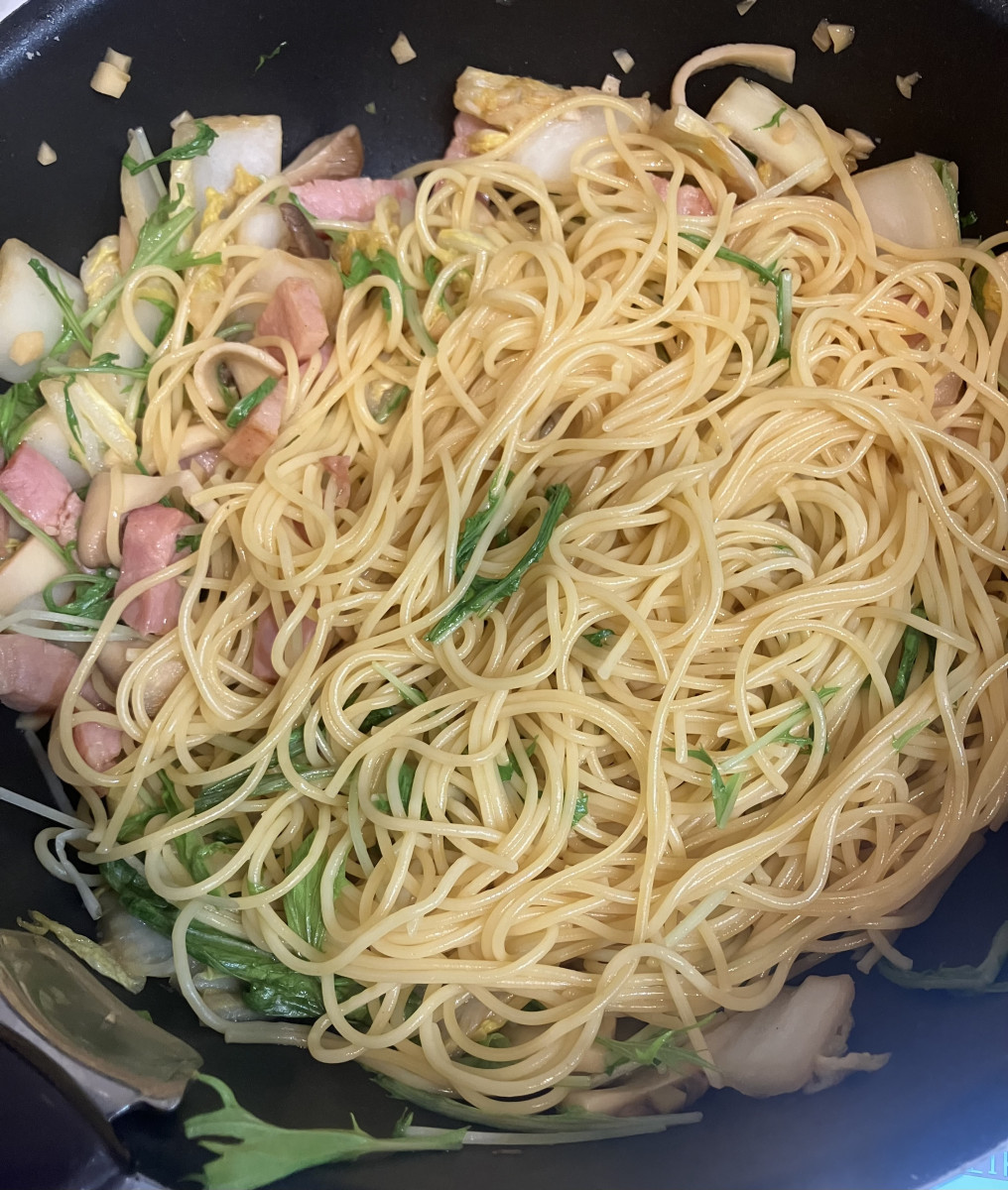鍋で余った材料で！白菜とエリンギのパスタの作り方ステップ6